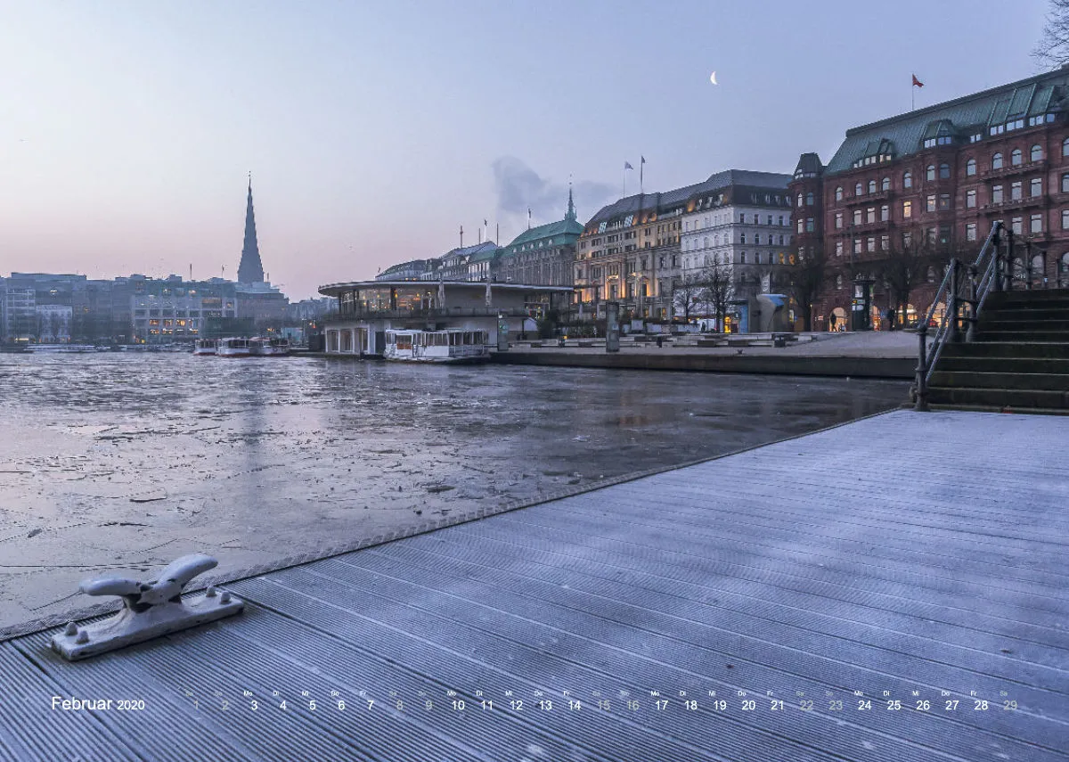 HAMBURG - IN LOVE WITH THE CITY 2020 - A4 Wandkalender