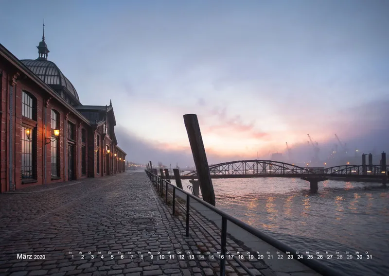 HAMBURG - IN LOVE WITH THE CITY 2020 - A2 Wandkalender