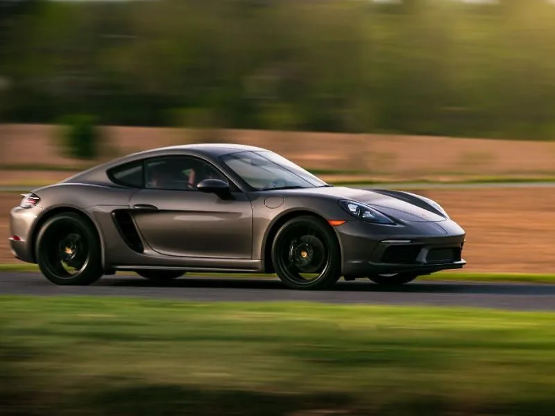 grey Porsche 718
